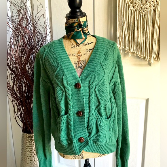 SOLD - Chunky Fall Cardigan EUC - Picture 2 of 4